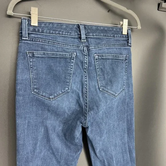 Vineyard Vines - Size 2 - Blue Skinny Jeans - Picture 5 of 9